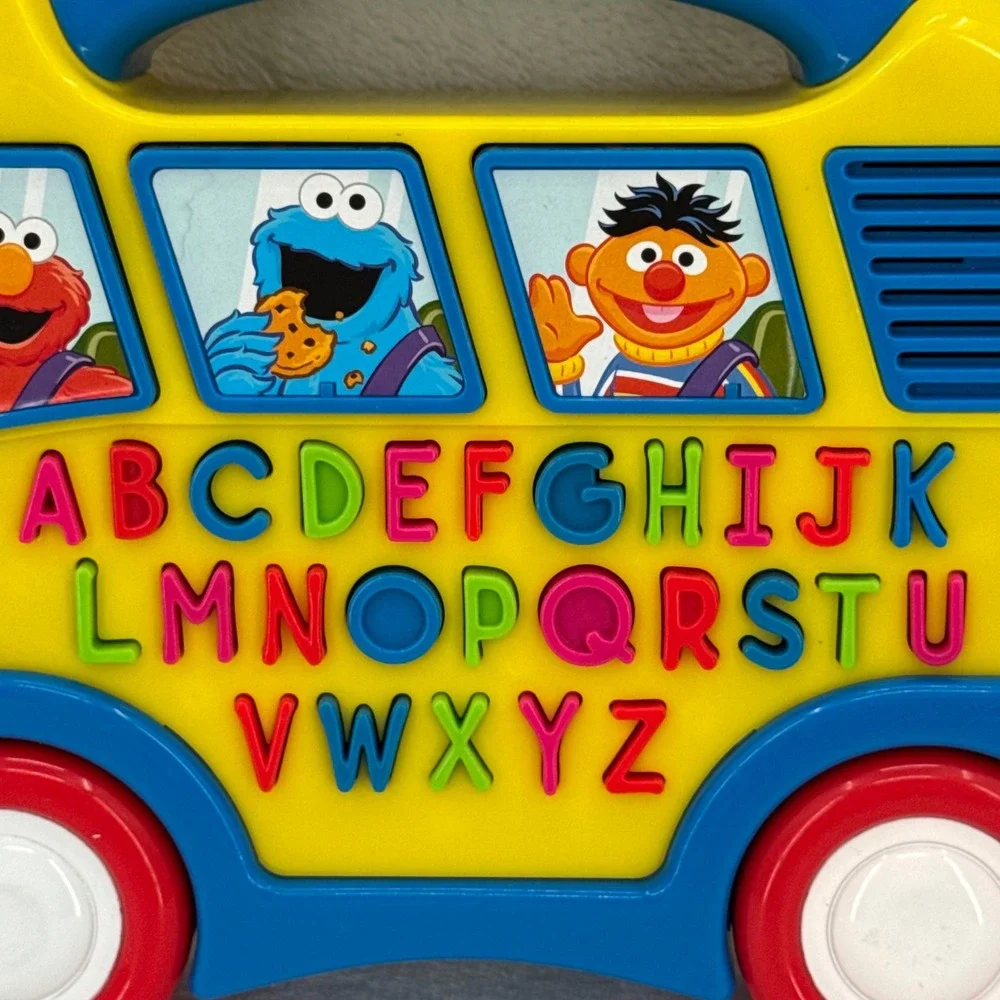 Vintage Sesame Street Elmo's Alphabet Bus ABC Learning Musical Toy Fisher Price
